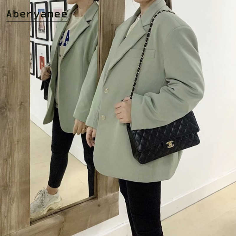 Aberyamee Women's Overshirt Oversized Blazer Long Sleeve Notched Jackets Autumn Pockets Ladies Outwear Green Clothes Female 210930