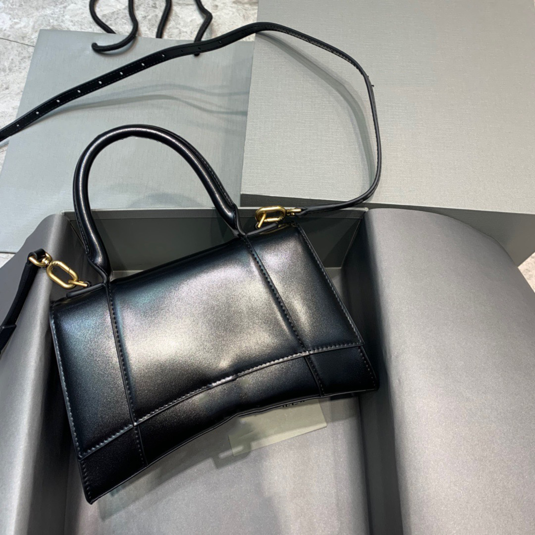 5A+ handbags Crossbody Designer Bags Shoulder mini tote Designers Leather Totes Handbag Alligator Crocodile pattern Luxuries Designers Women
5A+ handbags Crossbody Designer Bags Shoulder mini tote Designers Leather Totes Handbag Alligator Crocodile pattern Luxuries Designers Women