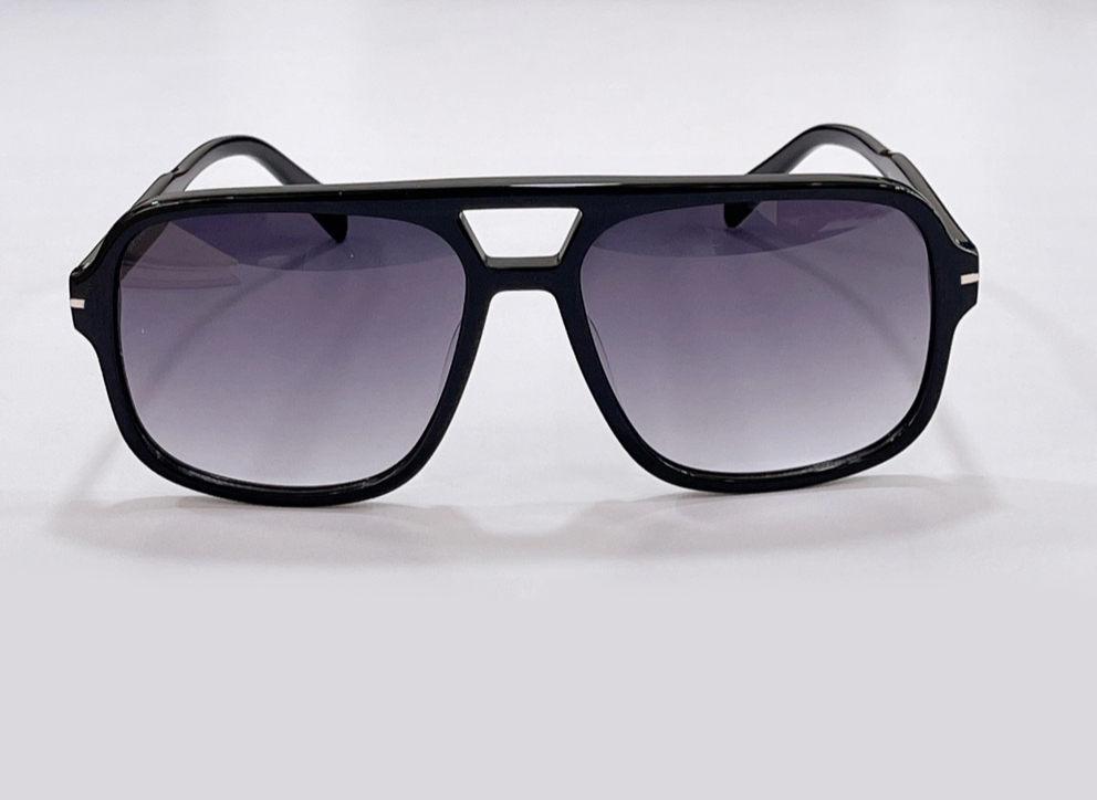 Shiny Black/Grey Shaded Sunglasses 0884 Falconer Designers Sun Glasses for Men Women Fashion EyeWear Accessories with Box
Shiny Black/Grey Shaded Sunglasses 0884 Falconer Designers Sun Glasses for Men Women Fashion EyeWear Accessories with Box