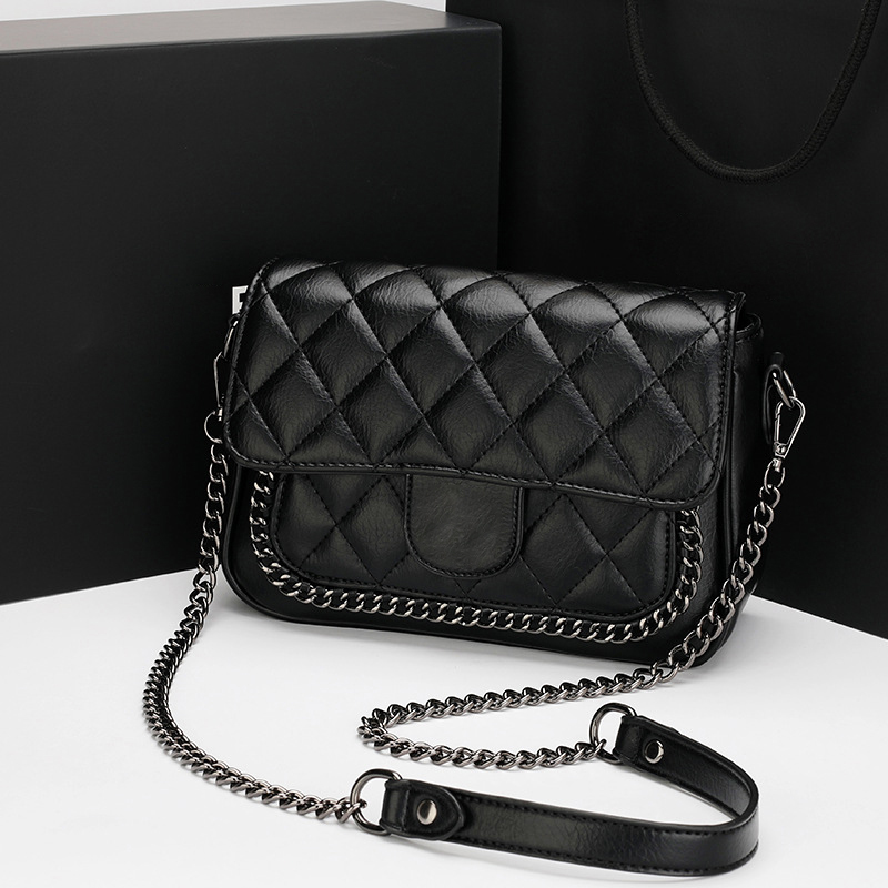 Fashion design single shoulder crossbody bag 2021 Women's Diamond cow leather pocket square bags, Picture
Fashion design single shoulder crossbody bag 2021 Women's Diamond cow leather pocket square bags, Picture
