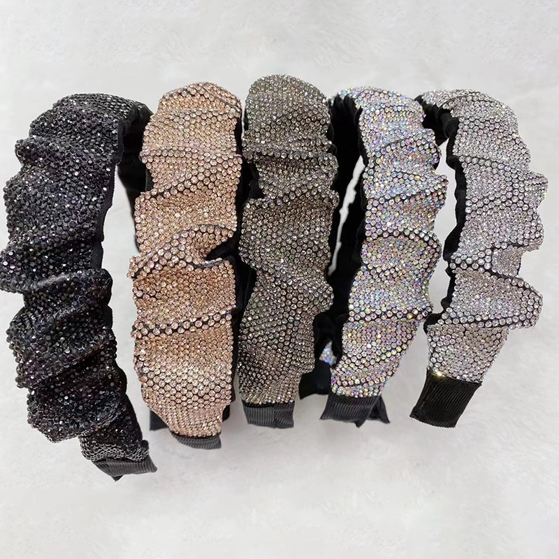 Designer Headbands summer noble sense Elastic full diamond hairpin hairband fashion retro hair-ring fold hair accessories women's side clamped hair Jewelry gift
Designer Headbands summer noble sense Elastic full diamond hairpin hairband fashion retro hair-ring fold hair accessories women's side clamped hair Jewelry gift
