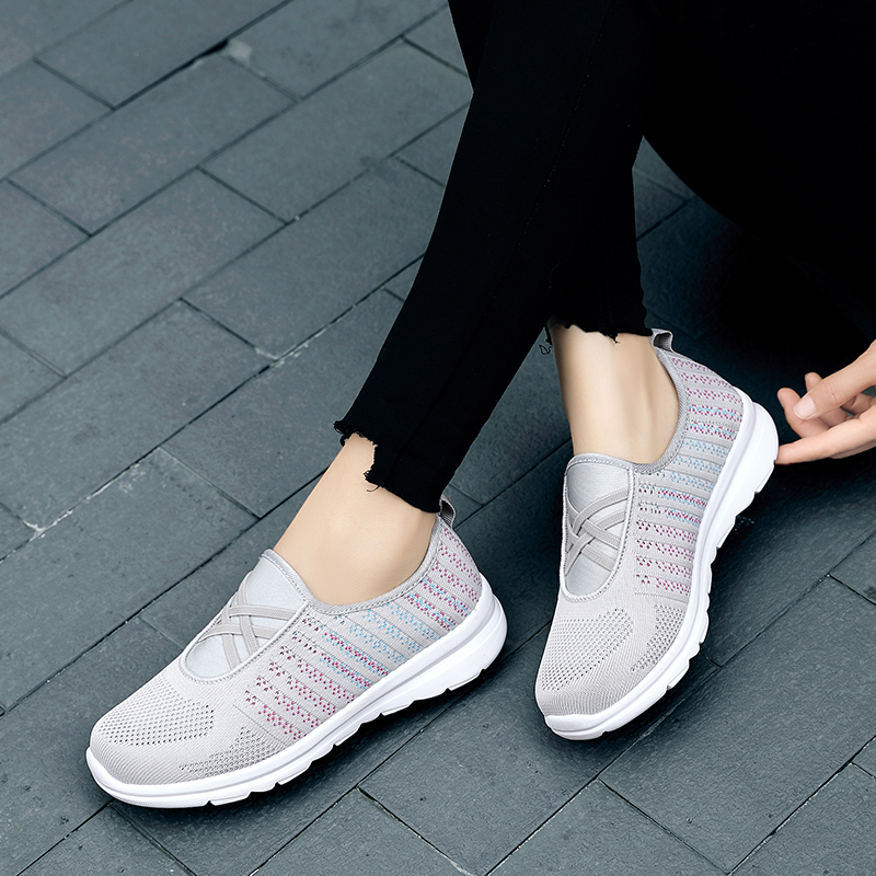 Wholesale 2021 Top Quality For Mens Womens Sports Mesh Running Shoes Fashion Breathable Sneakers Black Grey Runners -42 WY27-2063
Wholesale 2021 Top Quality For Mens Womens Sports Mesh Running Shoes Fashion Breathable Sneakers Black Grey Runners -42 WY27-2063