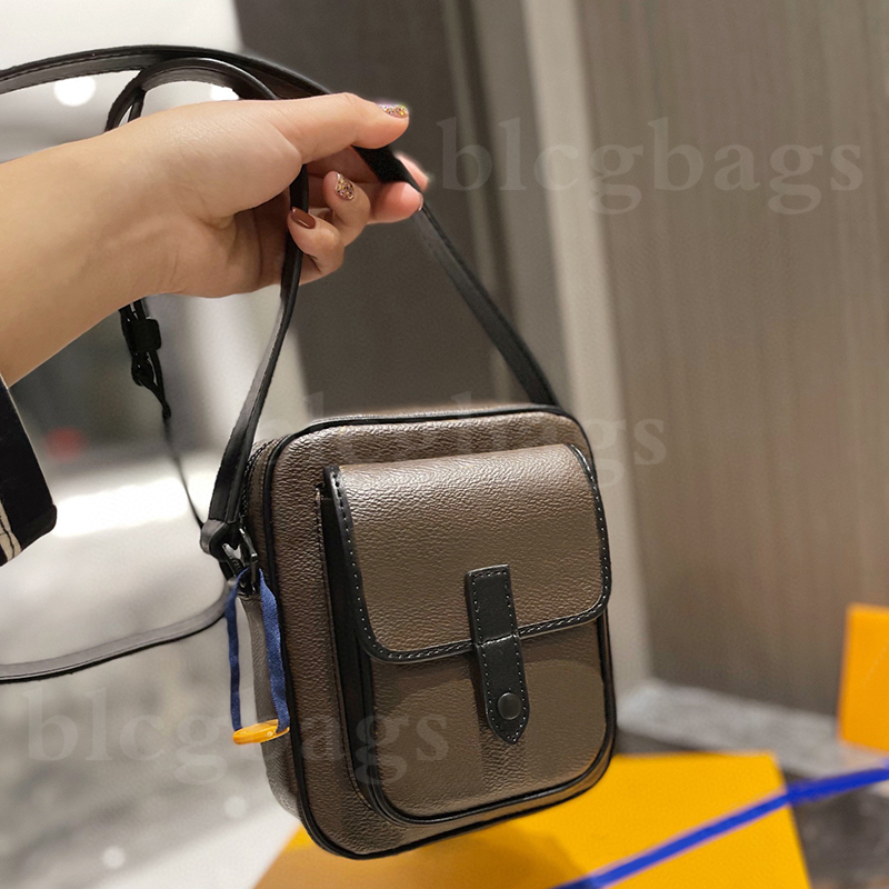 Womens Designers Shoulder Bags Black Crossbody Phone Bag Top Quality Ladies Cute Wallet Luxury Wallets Backpack Handbags Purses, Extra shipping fee
Womens Designers Shoulder Bags Black Crossbody Phone Bag Top Quality Ladies Cute Wallet Luxury Wallets Backpack Handbags Purses, Extra shipping fee