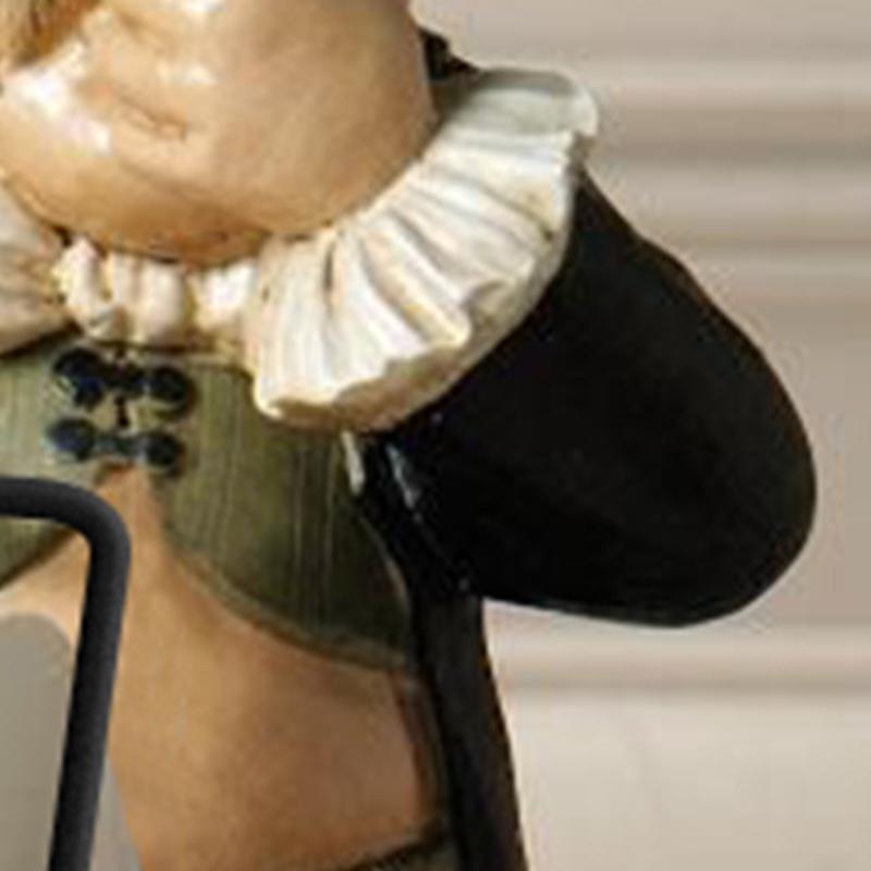 Toilet Paper Holders Butler With Roll Resin Holder Cute Fun Ornament Stand For Bathroom LB