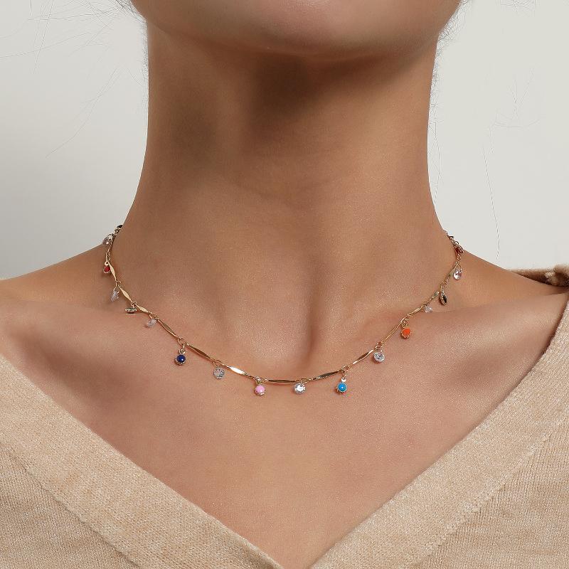Fashion Simple Gold Color Metal Charm Pendant Necklace For Women Bohemian Beach Trendy Enamel Crystal Rhinestone Choker Gift Chokers
Fashion Simple Gold Color Metal Charm Pendant Necklace For Women Bohemian Beach Trendy Enamel Crystal Rhinestone Choker Gift Chokers
