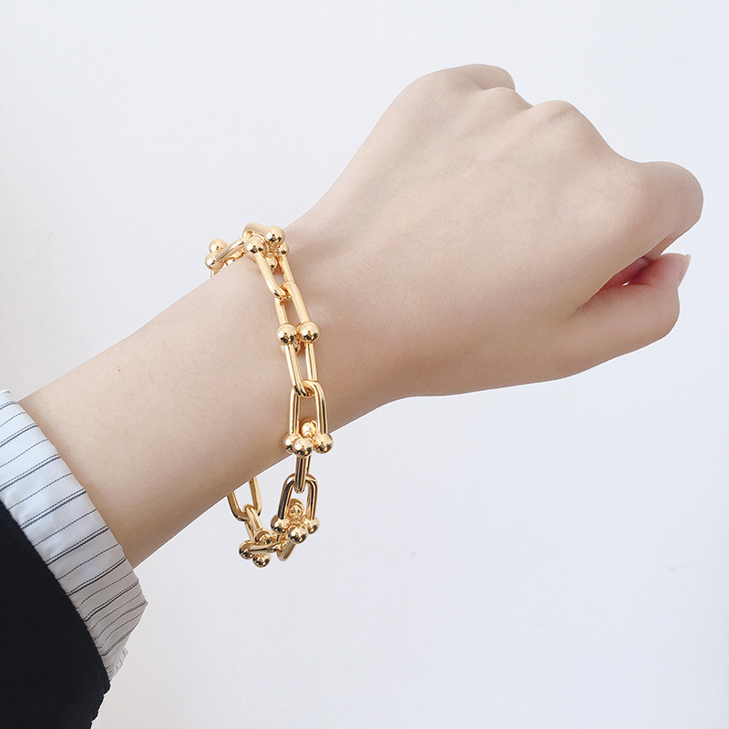 1pcs Stainless steel Heart U Shape T bracelets bangles for Women Men lover Fashion Genuine Jewelry rose gold/silver/gold love bangle Enamel Party Gift
1pcs Stainless steel Heart U Shape T bracelets bangles for Women Men lover Fashion Genuine Jewelry rose gold/silver/gold love bangle Enamel Party Gift