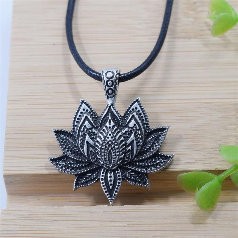 Pendant Necklaces Yoga Flower Of Life Om Lotus Shape Necklace Mandala Tibetan Buddhist Meditation Jewelry
Pendant Necklaces Yoga Flower Of Life Om Lotus Shape Necklace Mandala Tibetan Buddhist Meditation Jewelry