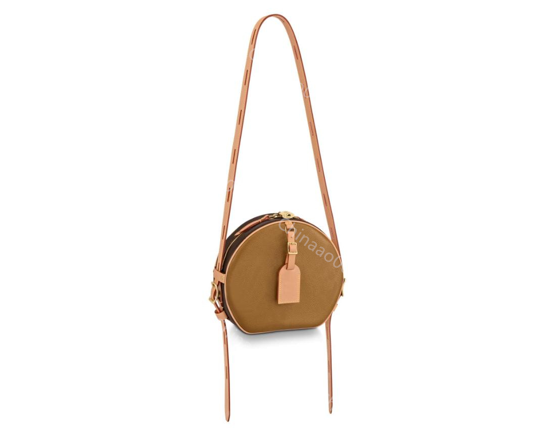 Classic design small drum bag leather production fine workmanship, street style, changeable collocation, free Christmas gift delivery home, Brown
Classic design small drum bag leather production fine workmanship, street style, changeable collocation, free Christmas gift delivery home, Brown