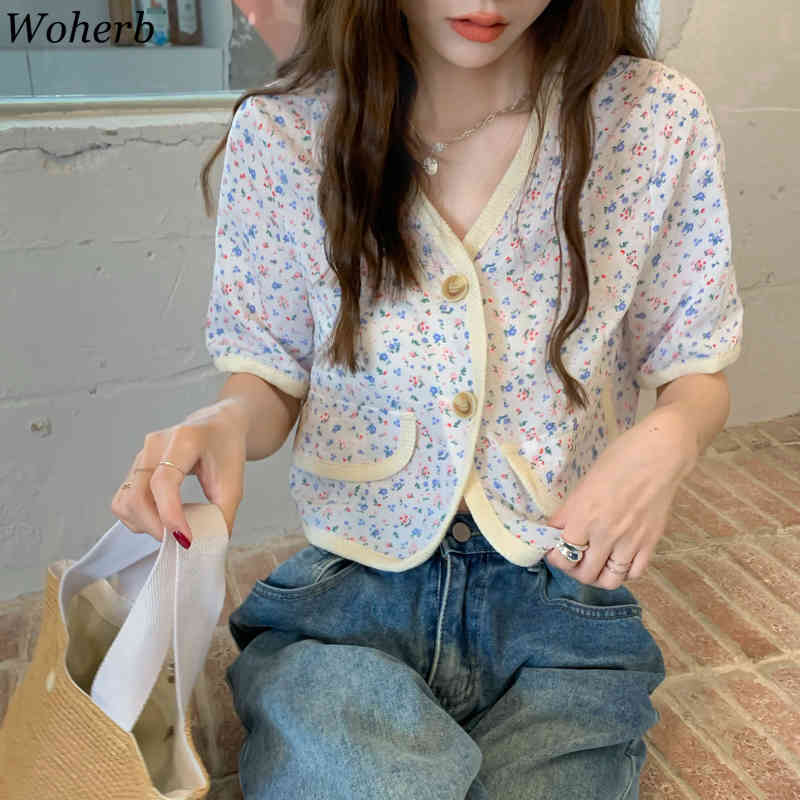 Summer Blouses Women Crop Tops Korean V Neck Loose Floral Short Puff Sleeve Shirts Fashion Temperament Outwear Jacket 210519