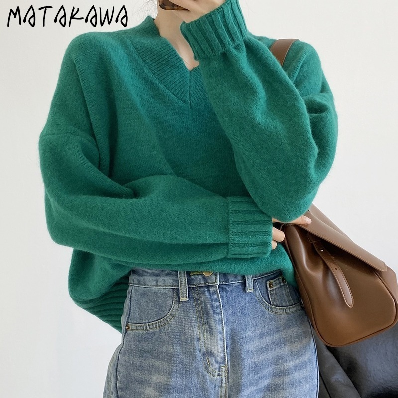 MATAKAWA Solid Woman Sweaters V-neck Basic Loose Sweaters Women Spring Pullover Long Sleeve Top 210513