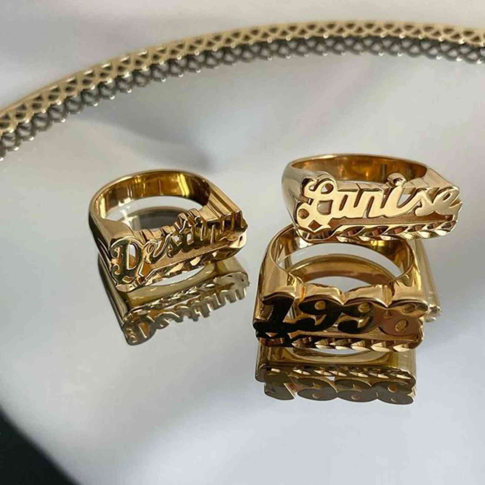 Personalized Hip Hop Name Ring Custom High Quality Stainless Steel Letter Unisex Accessories Charm Jewelry Gift For Men/Women
Personalized Hip Hop Name Ring Custom High Quality Stainless Steel Letter Unisex Accessories Charm Jewelry Gift For Men/Women