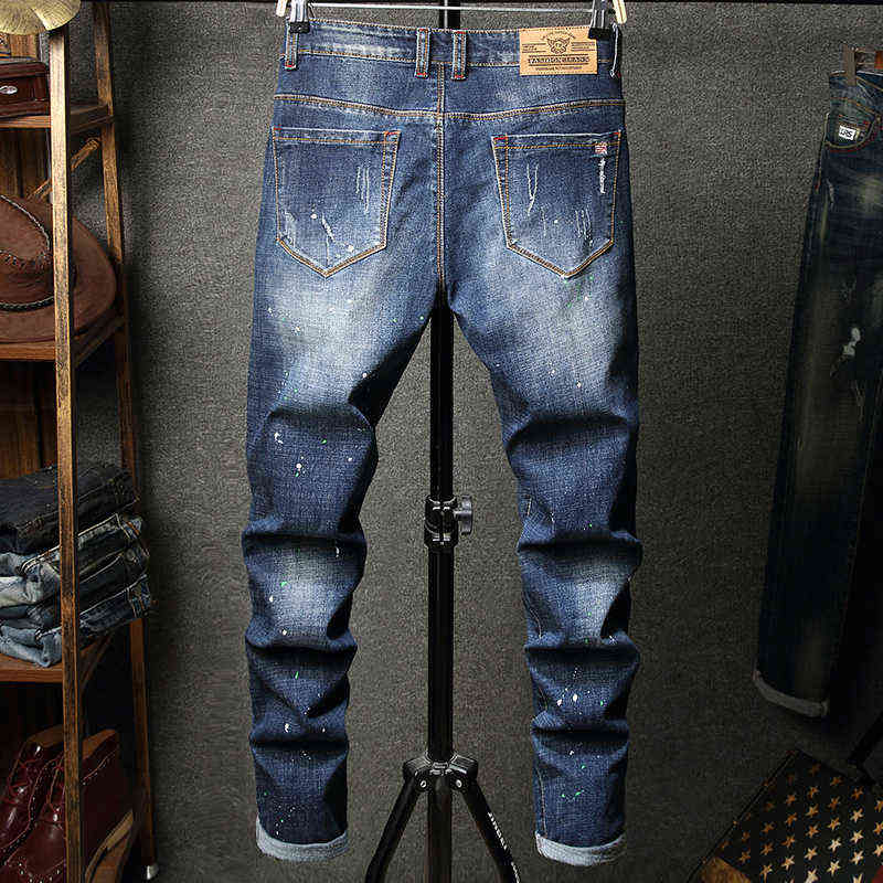 Men Hip Hop Ripped distressed Stretch Slim Fit Jeans Trousers streetwear man holes Ink printed Casual beggar Denim pants 211111