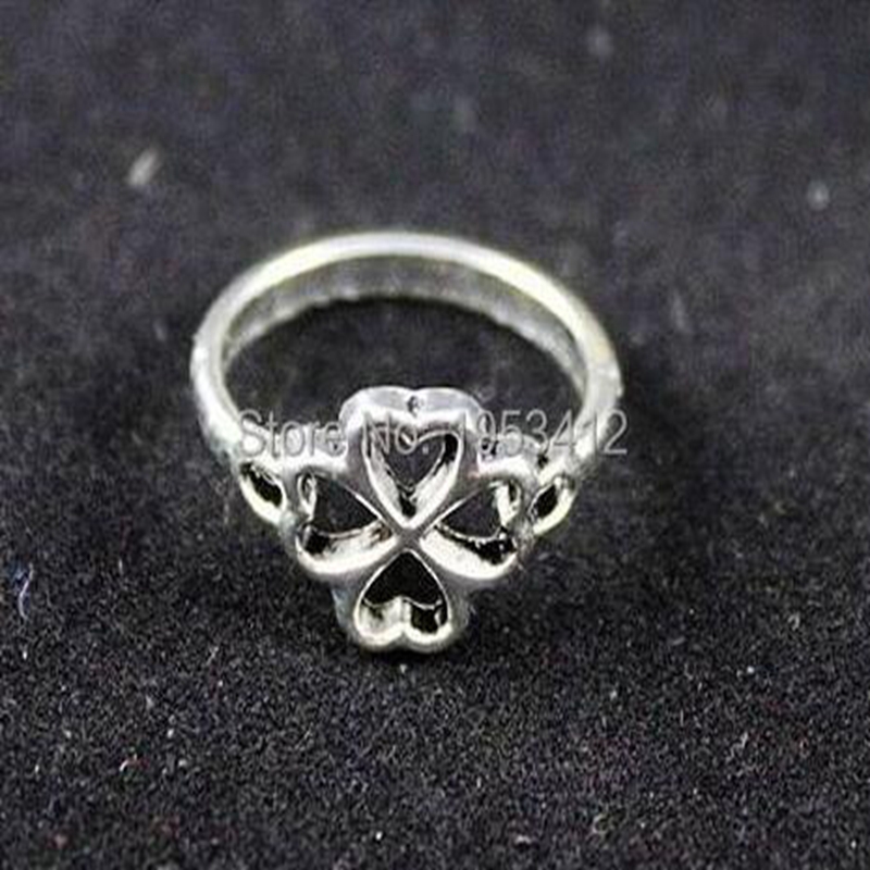 Fashion Vintage Silver 50PCS Alloy Hollow Cross Four leaf clover Ring Finger Nail Heart Rings Finger Lord Of The Rings DIY Jewelry 18mm N621
Fashion Vintage Silver 50PCS Alloy Hollow Cross Four leaf clover Ring Finger Nail Heart Rings Finger Lord Of The Rings DIY Jewelry 18mm N621