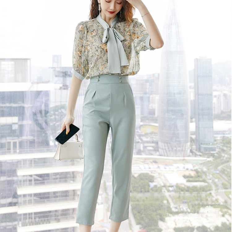 Women Summer Sweet Flowers Print Chiffon Bow Tie Shirt Top + High Waist Long Trousers Female 2 Piece Set Office OL Outfits 210518, Green
Women Summer Sweet Flowers Print Chiffon Bow Tie Shirt Top + High Waist Long Trousers Female 2 Piece Set Office OL Outfits 210518, Green
