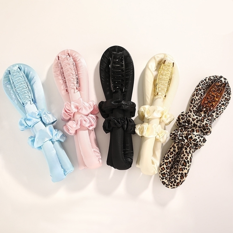 hot no New style, coil, curler, wavy , big wave, household modeling, lazy curly hair, sleep foam curl.
hot no New style, coil, curler, wavy , big wave, household modeling, lazy curly hair, sleep foam curl.