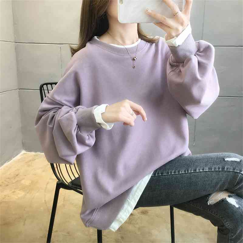 2021 autumn new Korean loose large women's solid color fake two piece thin sweater 200kg, White
2021 autumn new Korean loose large women's solid color fake two piece thin sweater 200kg, White