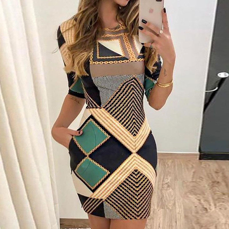 Geometric Print Bodycon Dress Women O Neck Summer Half Sleeve Mini Dress Office Lady Party Sexy Dresses 210521
Geometric Print Bodycon Dress Women O Neck Summer Half Sleeve Mini Dress Office Lady Party Sexy Dresses 210521