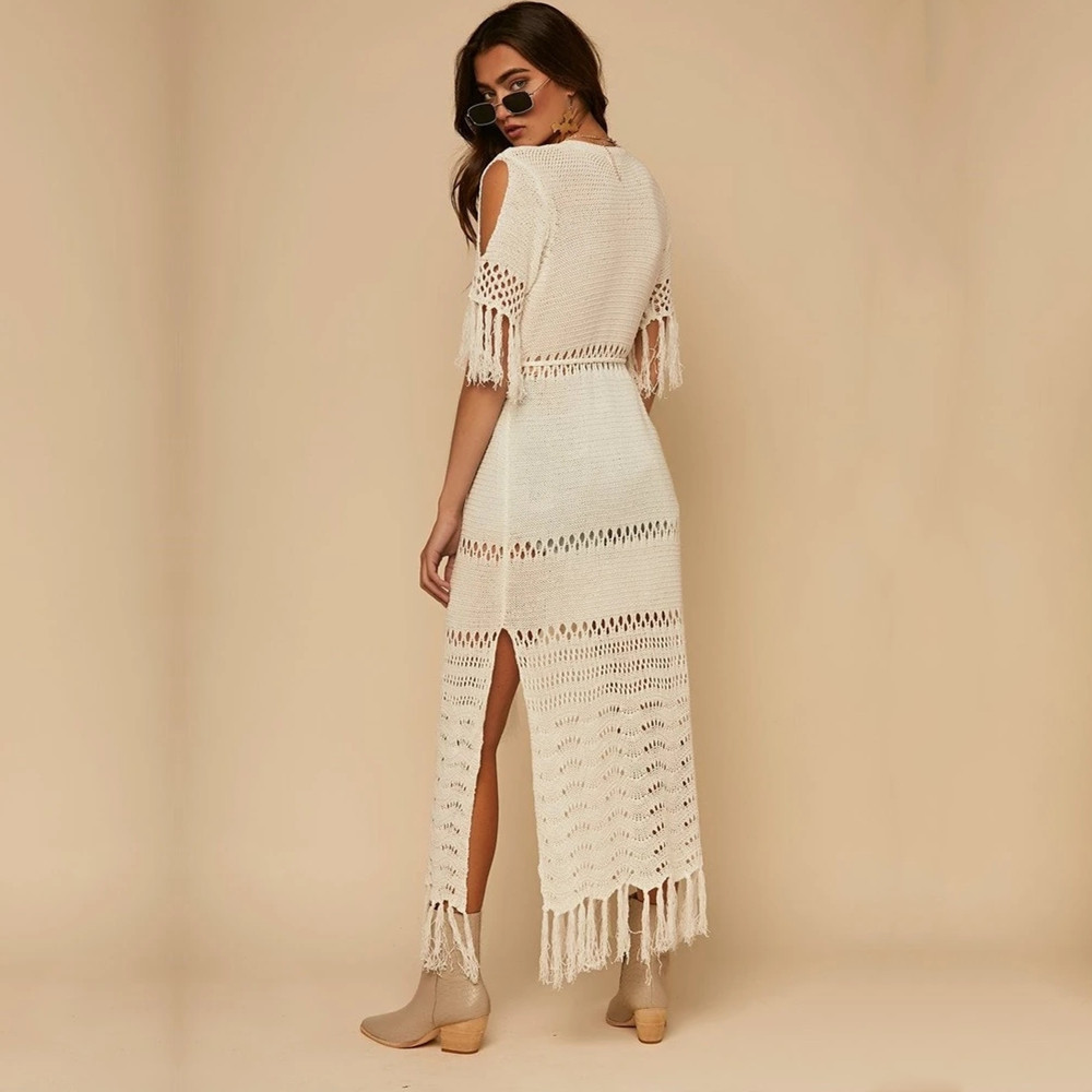 Women Crochet Beach Cover up Knit Long Kaftan Tunics for Swimsuit cover Robe Plage Tassel Bathing suit #Q451 210420