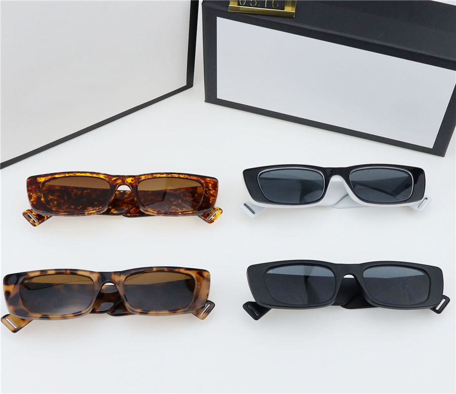 UV400 Sunglasses: Stylish Hinge Sunglasses for Men and Women with UV Protection Z260306