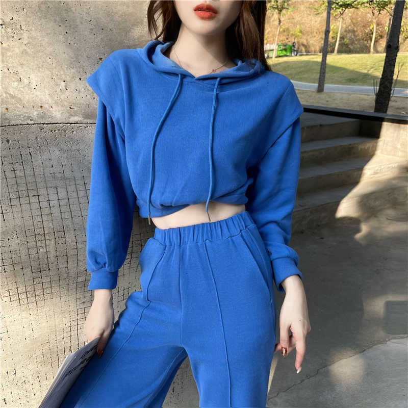 Casual Spring Hoodie Two Piece Set Women Solid Tracksuit Long Sleeve Short Tops And High Waist pants Suit Female 210526, Khaki
Casual Spring Hoodie Two Piece Set Women Solid Tracksuit Long Sleeve Short Tops And High Waist pants Suit Female 210526, Khaki