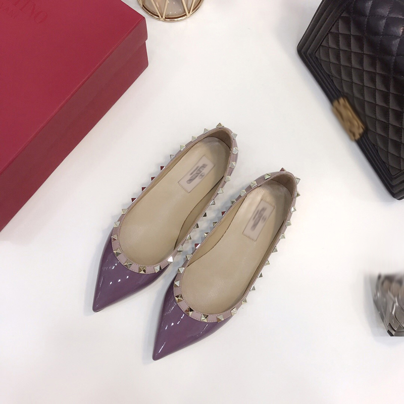 2021 Good Quality Fashion Women Luxurys Designers Shoes Designer Sandals Womens Luxury High Heels Sandal Dress Shoess With Box Size 35-41 -H476, Purple
2021 Good Quality Fashion Women Luxurys Designers Shoes Designer Sandals Womens Luxury High Heels Sandal Dress Shoess With Box Size 35-41 -H476, Purple