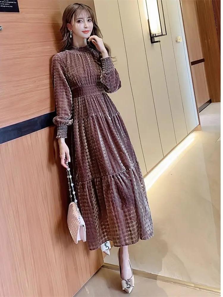 Casual Dresses Women 2022 Spring Autumn Fashion Elegant Long Sleeve Velvet Female Vintage Slim Dress Ladies Chic Vetement Femme, Brown
Casual Dresses Women 2022 Spring Autumn Fashion Elegant Long Sleeve Velvet Female Vintage Slim Dress Ladies Chic Vetement Femme, Brown