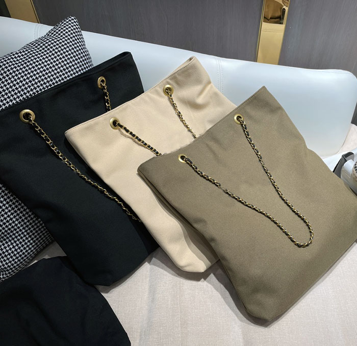 Famous brand canvas underarm bag retro fashion handbag shopping bag wild large woman shoulder bags
Famous brand canvas underarm bag retro fashion handbag shopping bag wild large woman shoulder bags