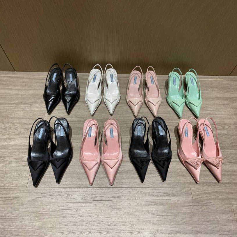 Summer fashion Beach top quality Ladies Sandals comfortable Rhinestone Platform Wedges Women Shoes Footwear Gladiator Open Toe Slides with box size 35-40
Summer fashion Beach top quality Ladies Sandals comfortable Rhinestone Platform Wedges Women Shoes Footwear Gladiator Open Toe Slides with box size 35-40