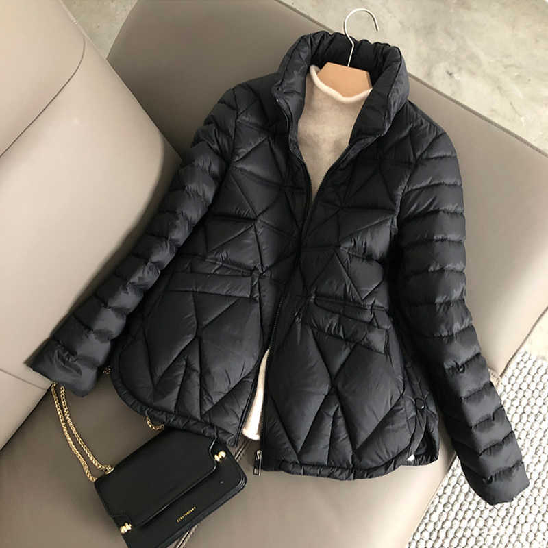 Fitaylor Winter Light Down Short Jacket Women 90% White Duck Warm Coat Ladies Stand Collar Casual Loose Solid Color Outwear 210923