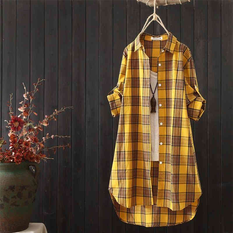 Womens Spring Autumn Style Cotton Blouses Shirt Button Plaid TurnDown Collar Long Sleeve Elegant Vintage Tops DF3906 210401