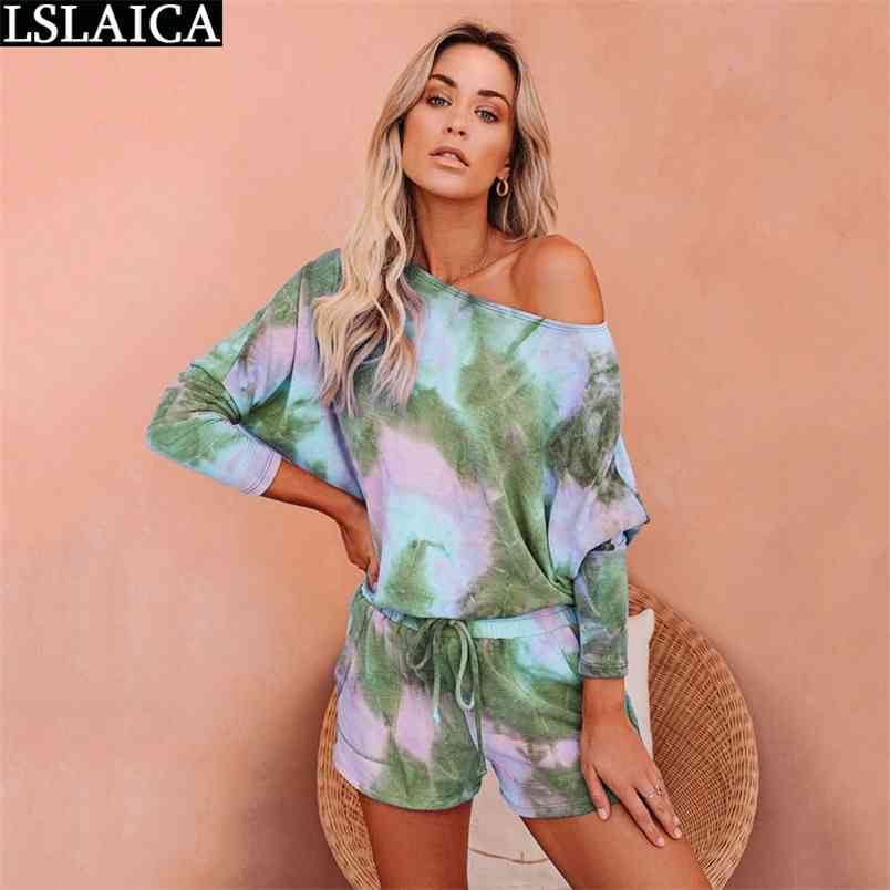 Women Two Piece Set Summer o-Neck Crop Top Shorts Tie-Dye Casual Workout Streetwear Plus Size Sets Komplety Damskie 210515, Fuchsia
Women Two Piece Set Summer o-Neck Crop Top Shorts Tie-Dye Casual Workout Streetwear Plus Size Sets Komplety Damskie 210515, Fuchsia