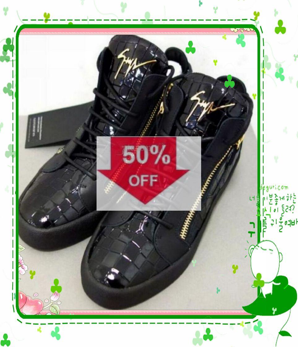 1-2021 R10 Shoes Giuseppe GZ Zanotti Studded Spikes Flats shoes casual Shoes Men Women Party Lovers Sneakers, Black
1-2021 R10 Shoes Giuseppe GZ Zanotti Studded Spikes Flats shoes casual Shoes Men Women Party Lovers Sneakers, Black