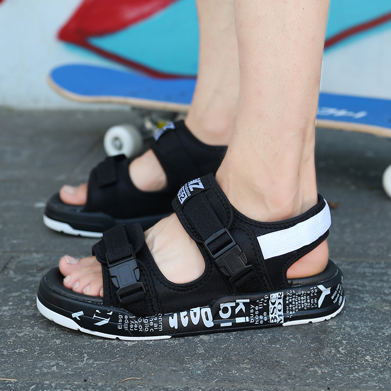 2021 Summer Fashion Women Men Casual Sports Sandals Shoes Student Outdoor Sport Sneakers Black Red Size 38-45 Code 52-552
2021 Summer Fashion Women Men Casual Sports Sandals Shoes Student Outdoor Sport Sneakers Black Red Size 38-45 Code 52-552
