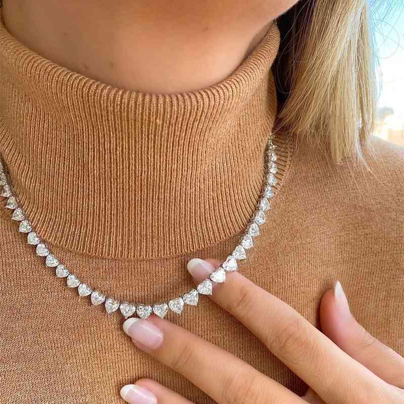 High quality 5A shape CZ iced out bling heart tennis necklace for women girlfriend valentine's gift fashion jewelry
High quality 5A shape CZ iced out bling heart tennis necklace for women girlfriend valentine's gift fashion jewelry