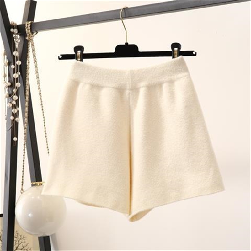 Nomikuma Thicken Faux Mink Cashmere Women Shorts Causal High Waist Autumn Winter Basic Bottom New Femme Wide Leg Short 6D158 210427