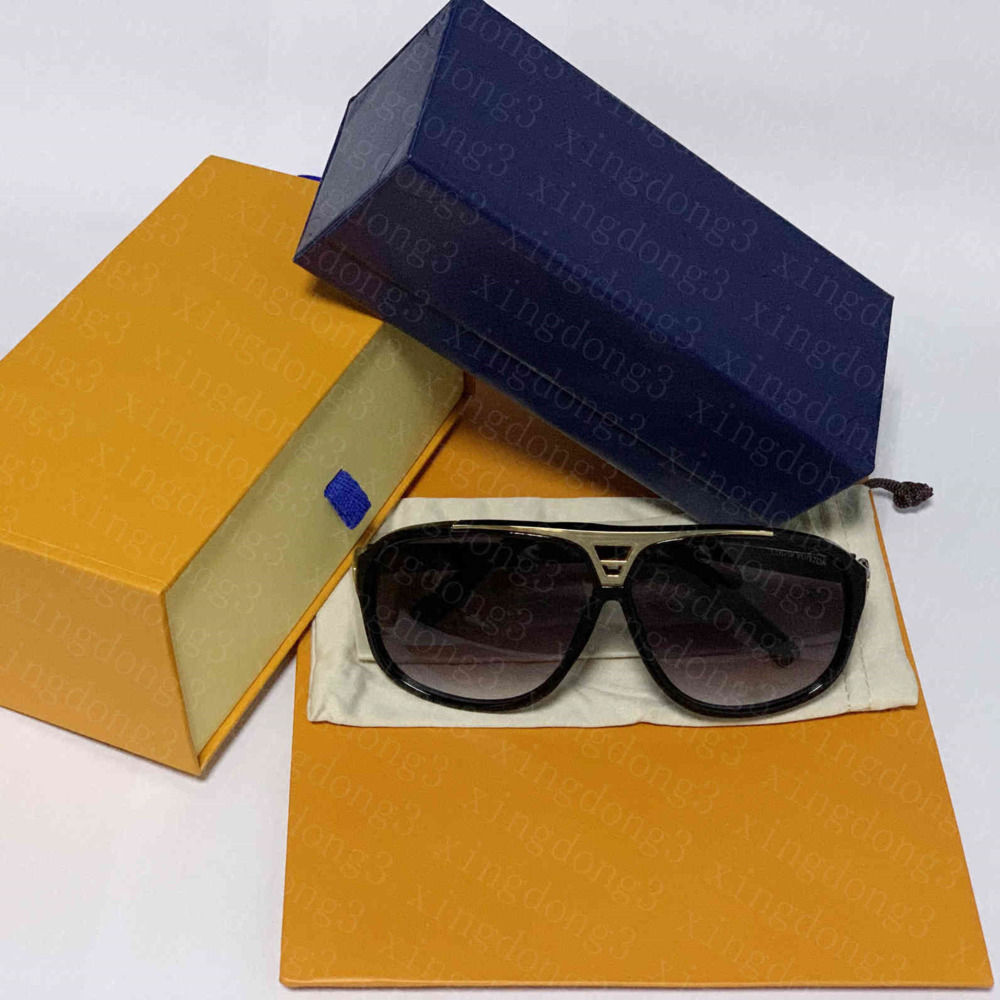 Mens Womens Designer Sunglasses Millionaires Sun Glasses Round Fashion Gold Frame Glass Lens Eyewear For Man Woman With Original Cases Box
Mens Womens Designer Sunglasses Millionaires Sun Glasses Round Fashion Gold Frame Glass Lens Eyewear For Man Woman With Original Cases Box