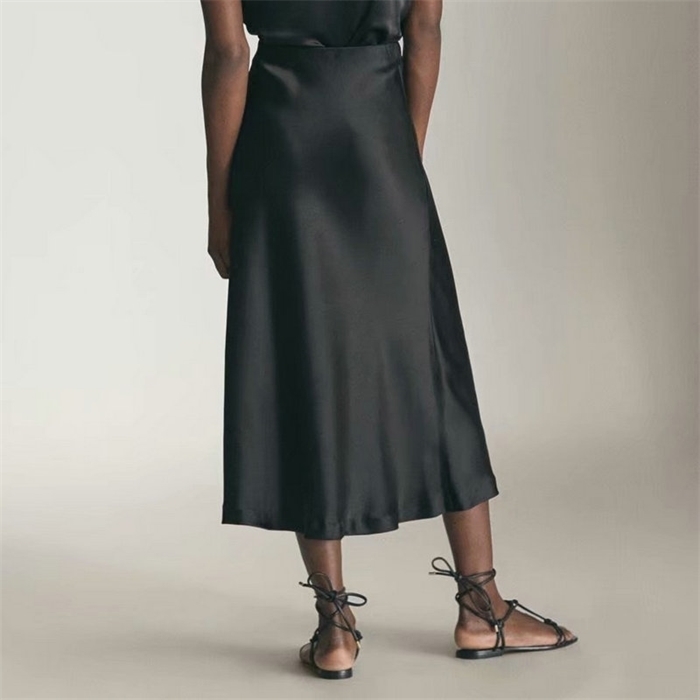 Spring Summer Women High Waist Satin Skirt Metallic Color Long Skirt Shiny Silk Imitation Midi Skirt Silver Black, 8809 black
Spring Summer Women High Waist Satin Skirt Metallic Color Long Skirt Shiny Silk Imitation Midi Skirt Silver Black, 8809 black