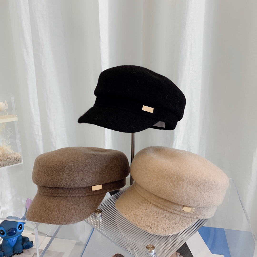3color Letters Women Luxury Casual Duck Tongue Berets Designer Small Sweet Wind Painter Cap Lady Outdoor Travel Warm Winter Windproof Vacation Bonnet Navy Caps, Black
3color Letters Women Luxury Casual Duck Tongue Berets Designer Small Sweet Wind Painter Cap Lady Outdoor Travel Warm Winter Windproof Vacation Bonnet Navy Caps, Black