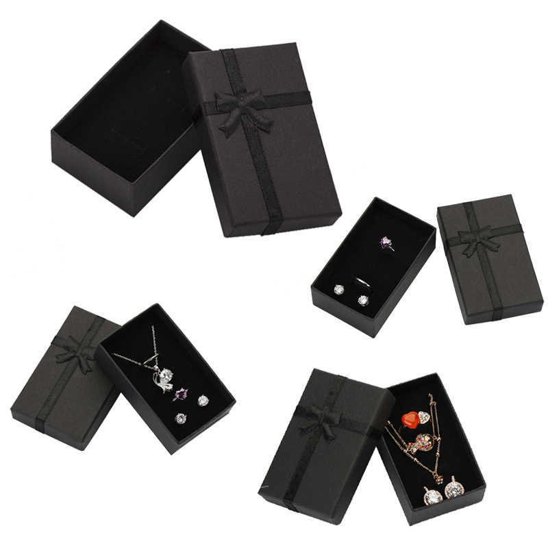 32pcs Jewelry Box 8x5cm Black Necklace for Ring Gift Paper Jewellery Packaging Bracelet Earring Display with Sponge 210713, Black;white
32pcs Jewelry Box 8x5cm Black Necklace for Ring Gift Paper Jewellery Packaging Bracelet Earring Display with Sponge 210713, Black;white