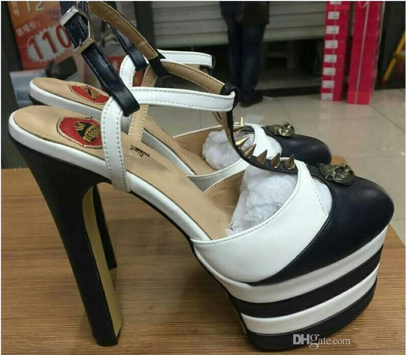 High Platform Spiked Stud Rivets Sandals Genuine leather Designer Women Summer Gladiators Size 41
High Platform Spiked Stud Rivets Sandals Genuine leather Designer Women Summer Gladiators Size 41