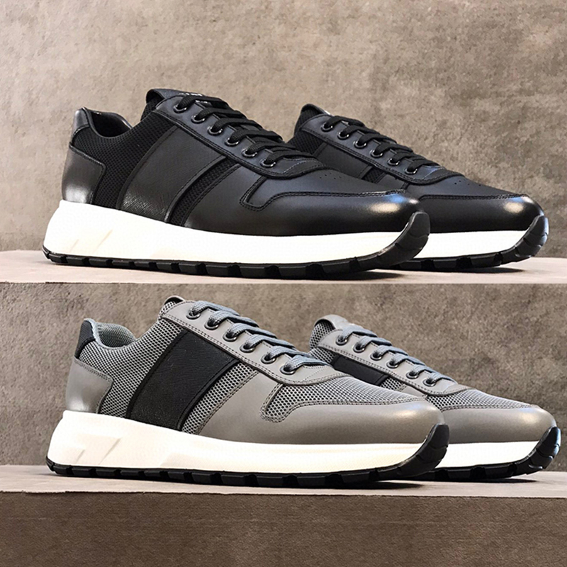 Luxurys Designers Prax 01 Platform Shoes Men Technical Fabric Casual Sneakers Black Nylon Vintage Mesh Top Quality Leather Trainers with box 296, Sock
Luxurys Designers Prax 01 Platform Shoes Men Technical Fabric Casual Sneakers Black Nylon Vintage Mesh Top Quality Leather Trainers with box 296, Sock