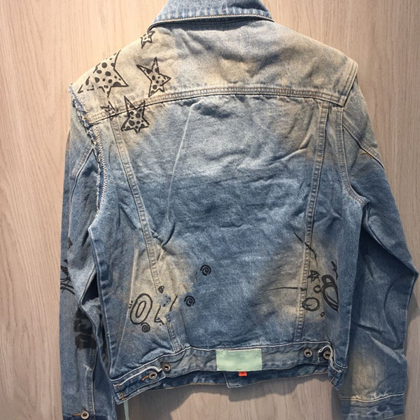 Luxurys Mens Designer Men Jacket Outerwea Off Denim Artificial Graffiti Couples Coat Locomotive Tide Brand Paintings Coats Size Tabel M-4XL, Black;brown
Luxurys Mens Designer Men Jacket Outerwea Off Denim Artificial Graffiti Couples Coat Locomotive Tide Brand Paintings Coats Size Tabel M-4XL, Black;brown