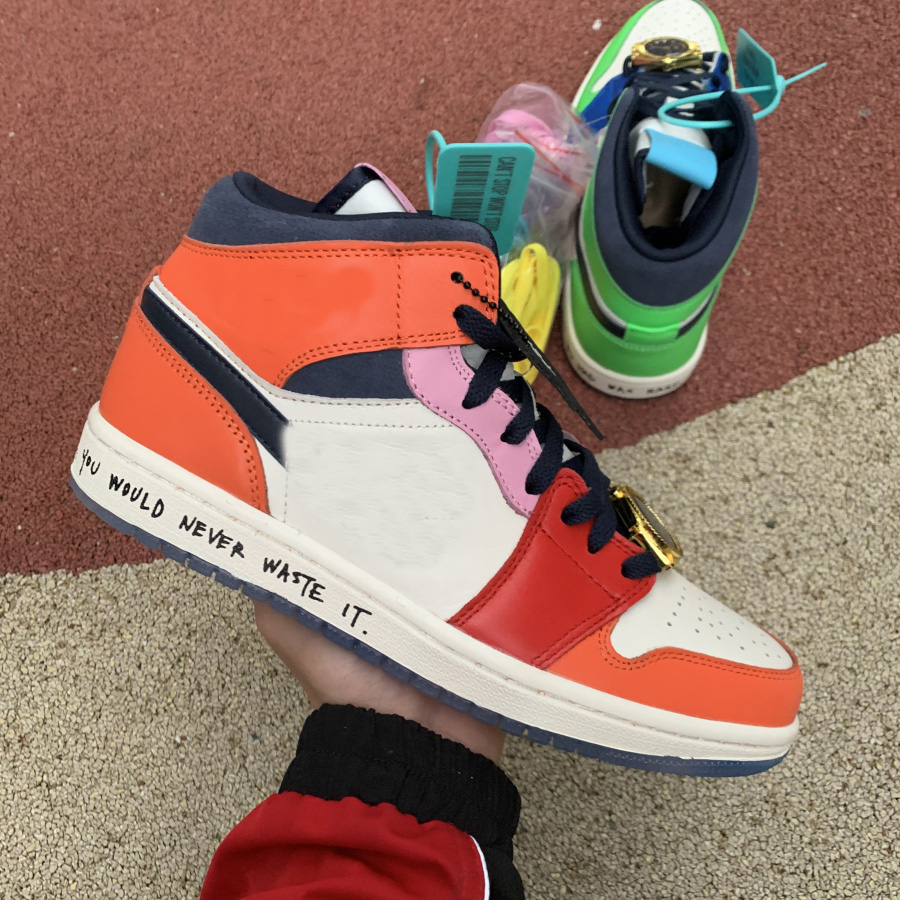 2021 luxury designer basketball shoes for men off women white running sneakers sb fashion dunks slides outdoor foam runner low heels sports
2021 luxury designer basketball shoes for men off women white running sneakers sb fashion dunks slides outdoor foam runner low heels sports