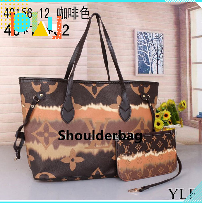 LV Louis 1 Vitton Wallet bag fresh Fashion brand luxury mini shopping bags designer handbags designs High-quality women, Red;black
LV Louis 1 Vitton Wallet bag fresh Fashion brand luxury mini shopping bags designer handbags designs High-quality women, Red;black