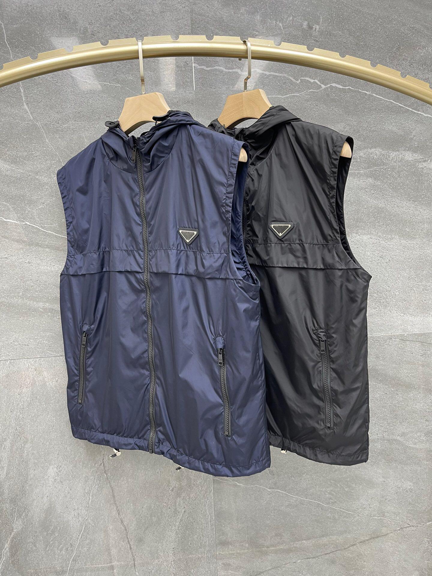2021 Zipper Jacket Mesh Thin Summer Men Vest Casual Photographer Work Outerwear Sleeveless Jackets Male Waistcoat, Black
2021 Zipper Jacket Mesh Thin Summer Men Vest Casual Photographer Work Outerwear Sleeveless Jackets Male Waistcoat, Black