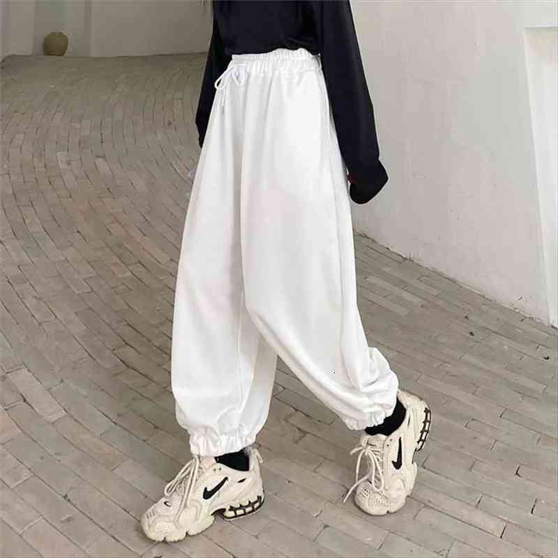 white sweatpants high waist casual tied feet summer thin sports pants ladies baggy joggers trousers, Black;white
white sweatpants high waist casual tied feet summer thin sports pants ladies baggy joggers trousers, Black;white
