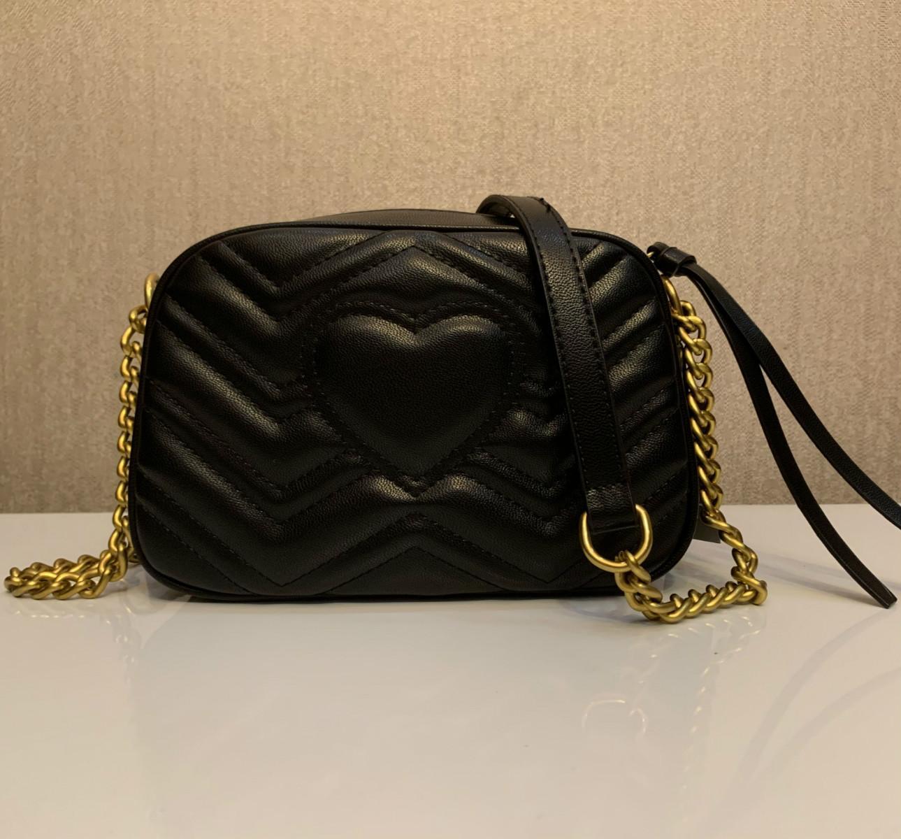 High Quality Bag Designer Luxury Women Handbags Famous Gold Chain Shoulder Bags Crossbody Soho Purse Wallet 5 colors
High Quality Bag Designer Luxury Women Handbags Famous Gold Chain Shoulder Bags Crossbody Soho Purse Wallet 5 colors