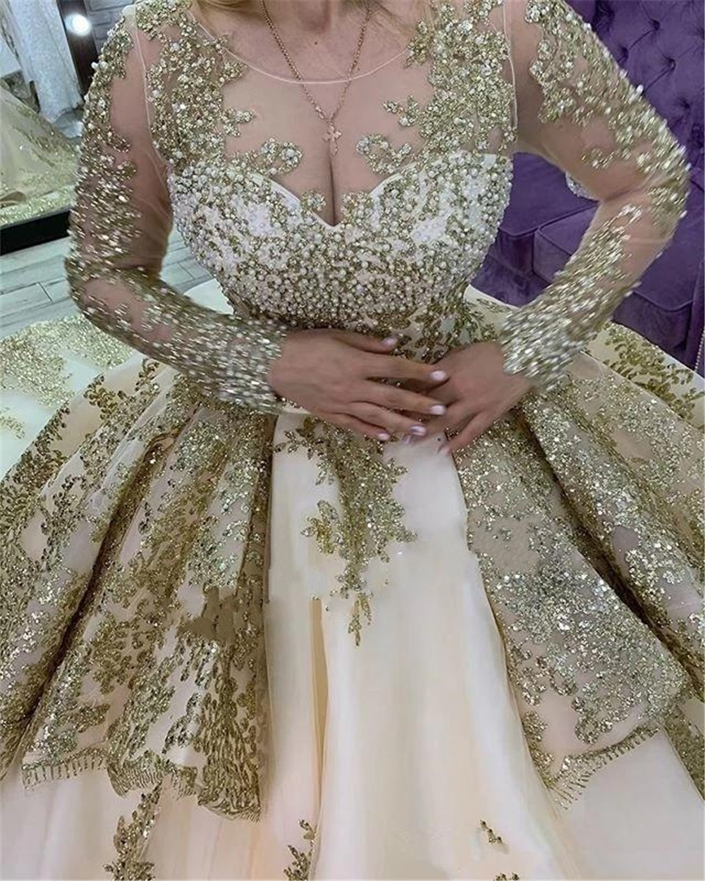2022 Princess Champagne Ball Gown Quinceanera Dresses Beading Sweet 16 Dress Long Sleeve Pageant Gowns vestidos de 15 anos