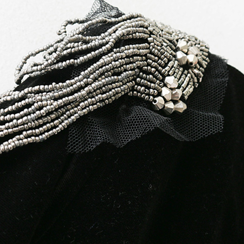 Beading Appliques Velvet Bodysuit Women Fashion Sexy Backless V Neck Crossover Ladies Playsuits Casual Body Femme 210420