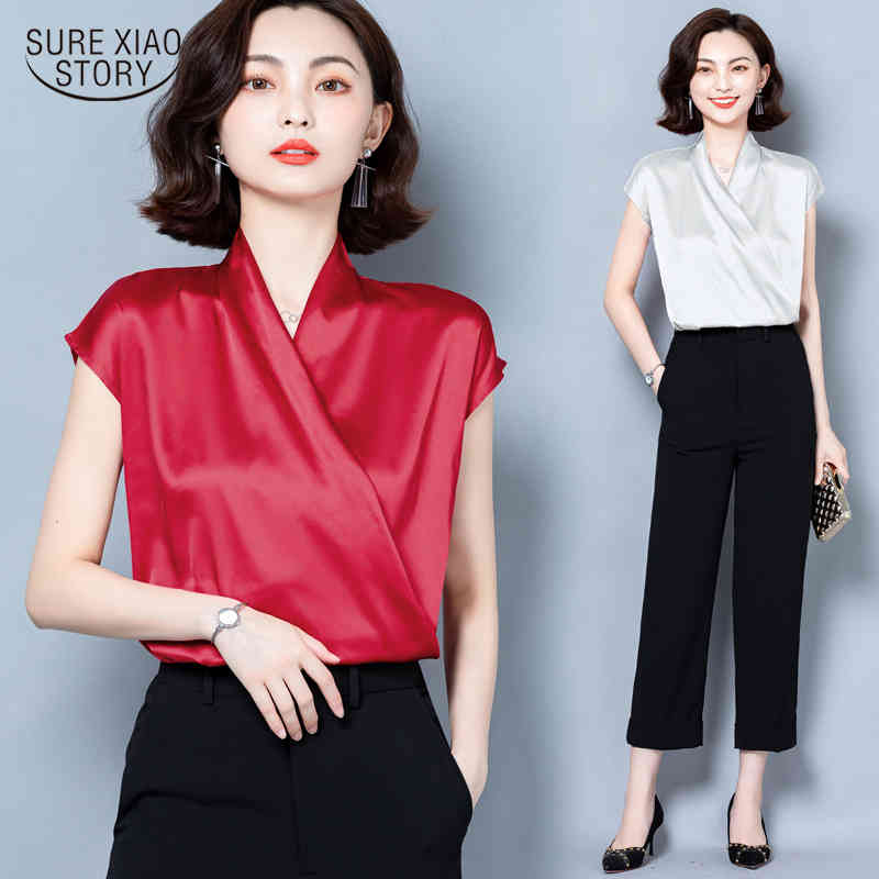 Summer Elastic Satin Top Fashion V-neck Loose Shirt Women's Short-Sleeved Plus Size Solid Women Blouse 9852 210415